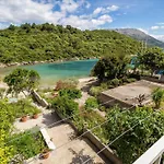 Karla - Two-bedroom With Sea View Korcula Town