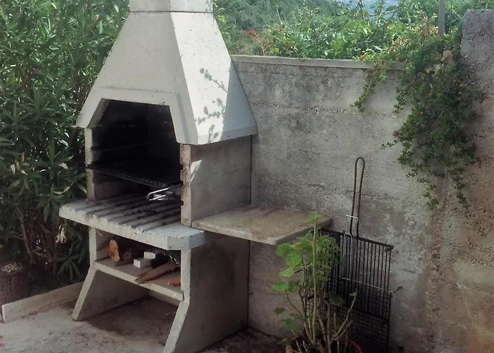 Karla - Two-bedroom With Sea View *