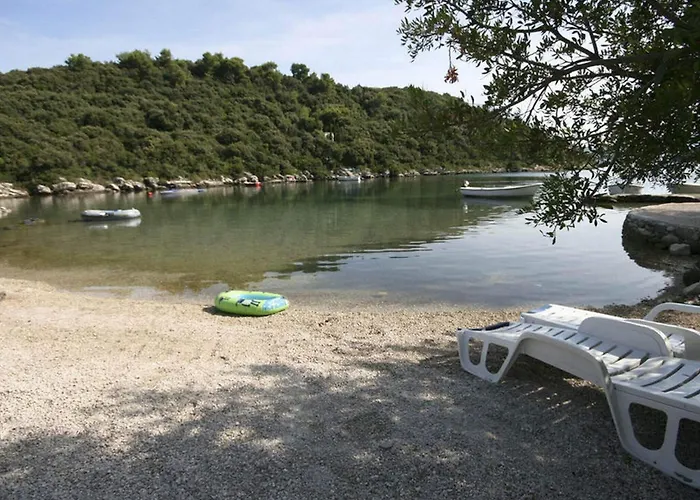 Karla - Two-bedroom With Sea View * 科尔丘拉